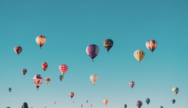 Globos en el cielo