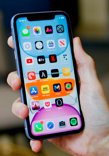 Foto en primer plano de pantalla de celular